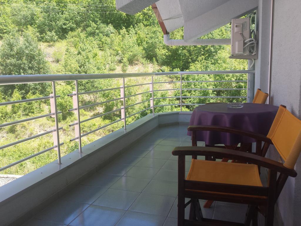 Gjole Apartments Lagadin Ruang foto