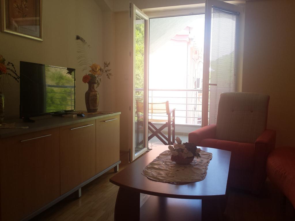 Gjole Apartments Lagadin Ruang foto