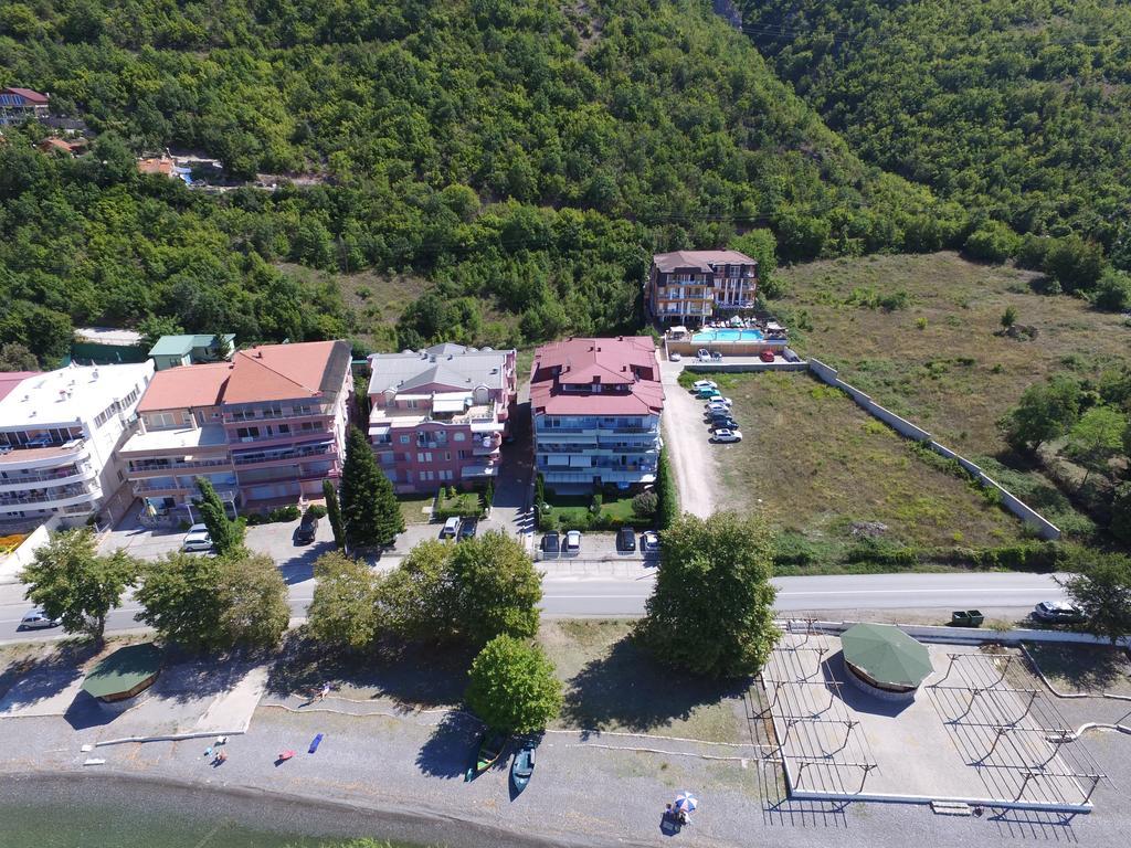 Gjole Apartments Lagadin Bagian luar foto